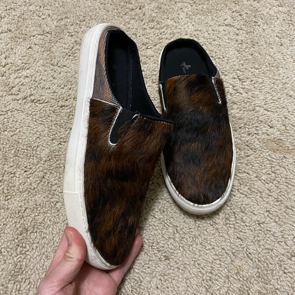 Montana West Cowhide Slip-ons - Picture 3 of 5